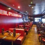 Premier City Centre 3*