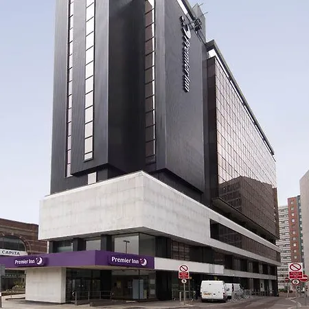 酒店 Premier Leeds Centre 3*
