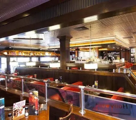 酒店 Premier Leeds Centre